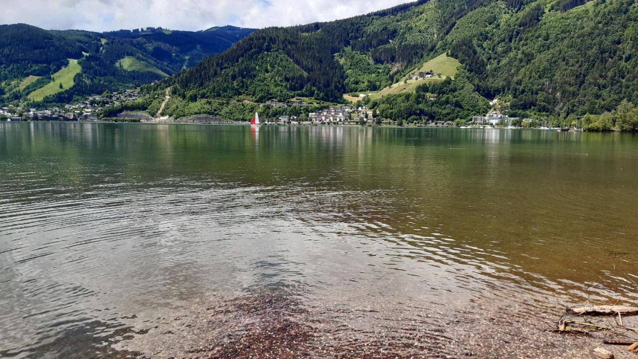 Wildente Am See Maishofen Buitenkant foto